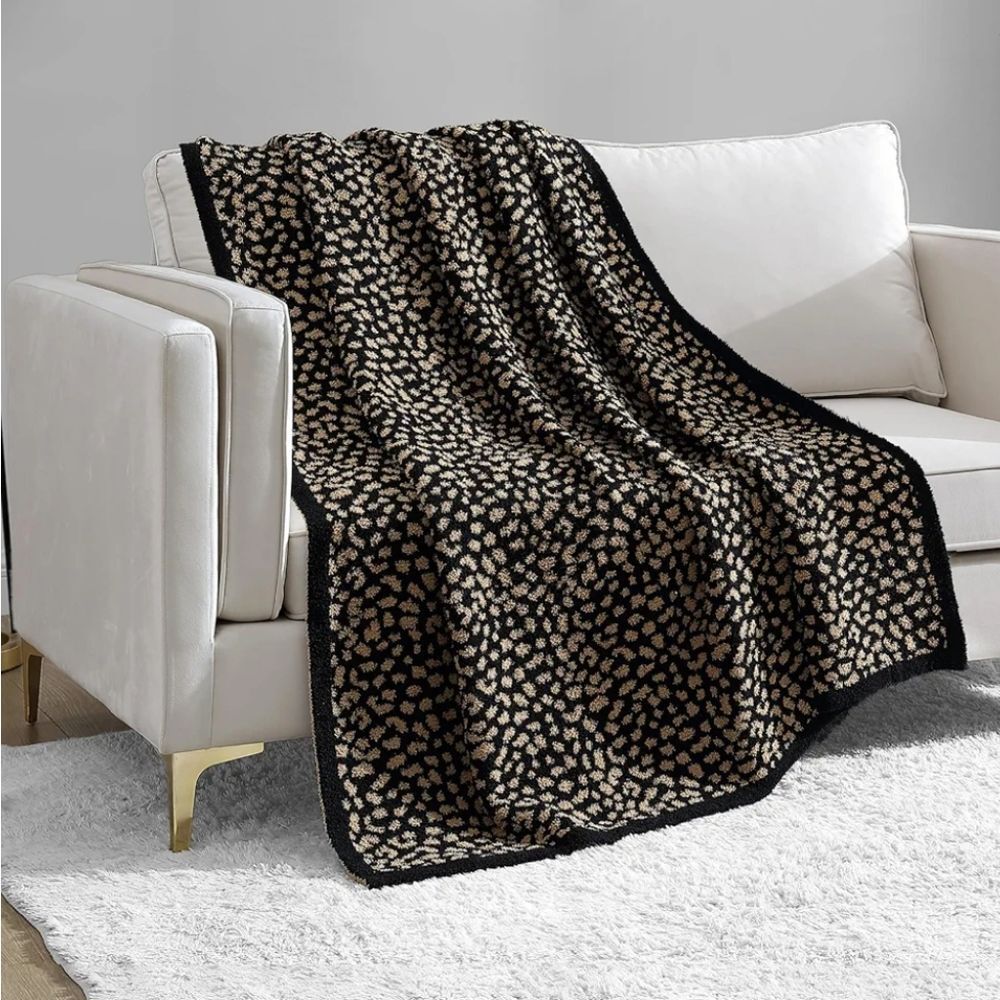 Juicy Couture Home Reversible Leopord Jacquard Feather Knit Throw Blanket - Picture 3 of 12